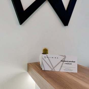 Darujte zdravý a zářivý úsměv!